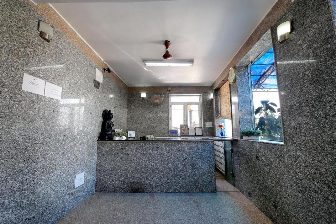 Staywell Hotel Pathānkot Exterior photo